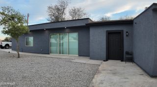 1109 W BROADWAY Road B, Phoenix, AZ 85041