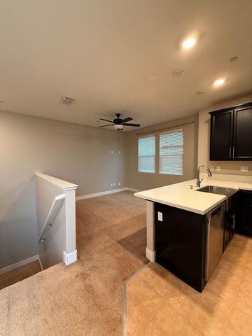 3894 E Commerce Way, Sacramento, CA 95834