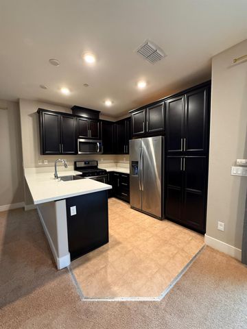 3894 E Commerce Way, Sacramento, CA 95834