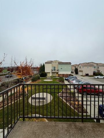 3894 E Commerce Way, Sacramento, CA 95834