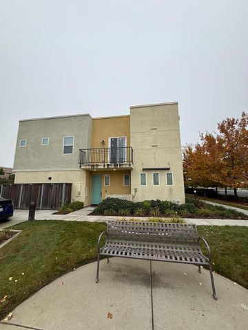 3894 E Commerce Way, Sacramento, CA 95834