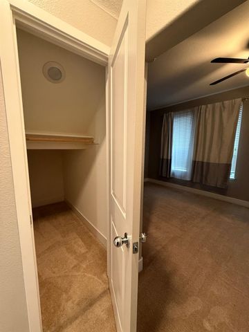 3894 E Commerce Way, Sacramento, CA 95834