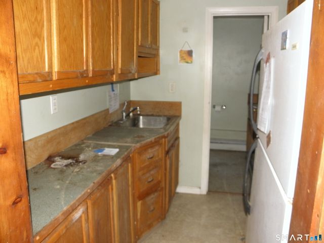 27 Fox Trail, Coventry, CT 06238