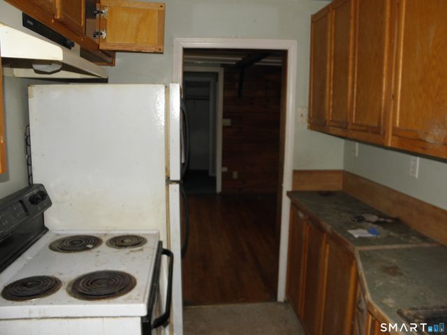 27 Fox Trail, Coventry, CT 06238