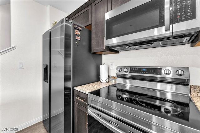 2814 Riverside Gold Court, North Las Vegas, NV 89086