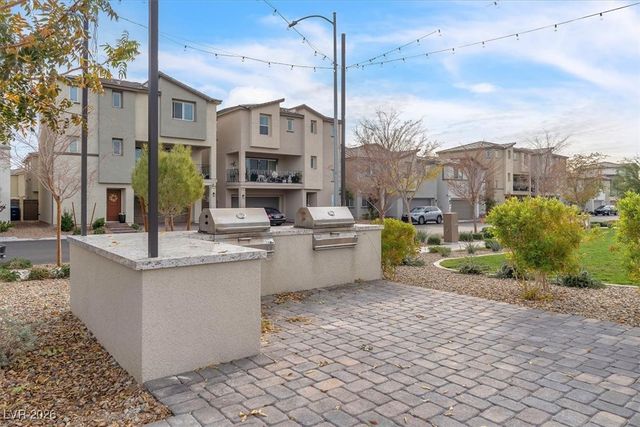 2814 Riverside Gold Court, North Las Vegas, NV 89086