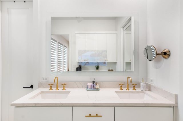 13412 Galleria CIR, Austin, TX 78738