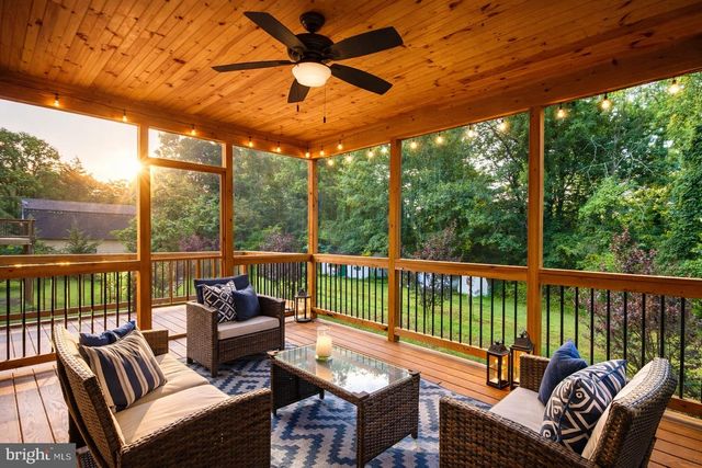 7313 BYRNELEY LN, Annandale, VA 22003