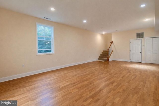 7313 BYRNELEY LN, Annandale, VA 22003