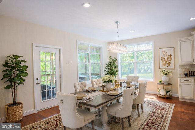 7313 BYRNELEY LN, Annandale, VA 22003