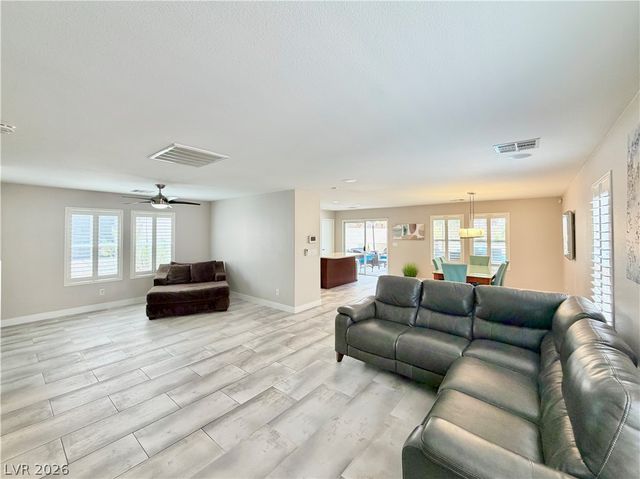 7449 Easingwold Drive, Las Vegas, NV 89113