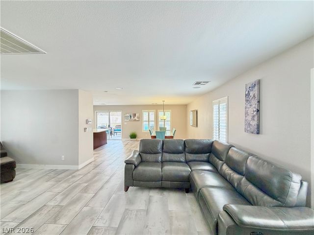 7449 Easingwold Drive, Las Vegas, NV 89113