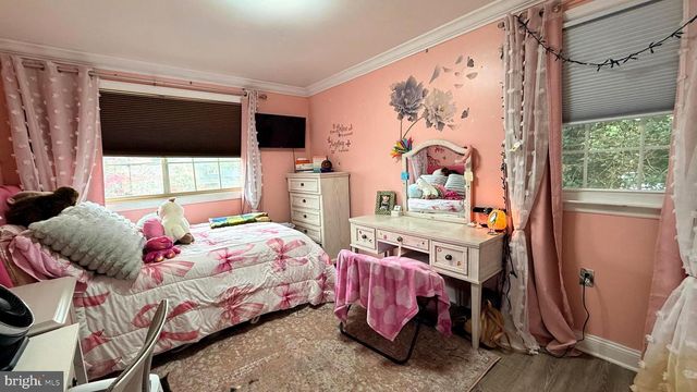 1338 SHERWOOD DR, Vineland, NJ 08361