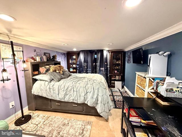 1338 SHERWOOD DR, Vineland, NJ 08361