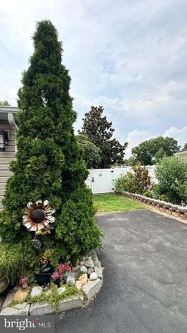 1338 SHERWOOD DR, Vineland, NJ 08361