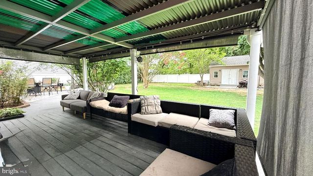 1338 SHERWOOD DR, Vineland, NJ 08361