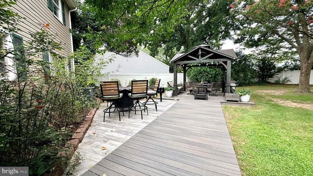 1338 SHERWOOD DR, Vineland, NJ 08361