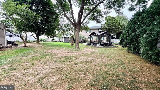 1338 SHERWOOD DR, Vineland, NJ 08361