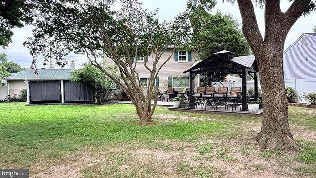 1338 SHERWOOD DR, Vineland, NJ 08361