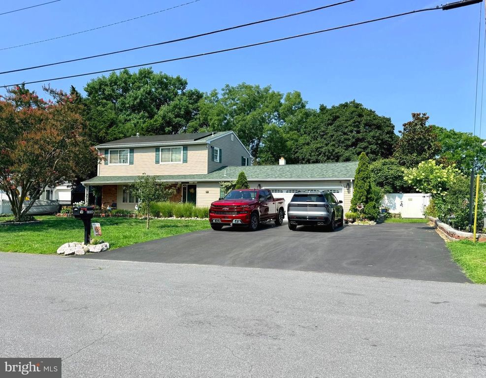 1338 SHERWOOD DR, Vineland, NJ 08361
