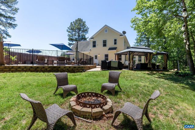 490 TWO RIVERS DR, Troy, VA 22974