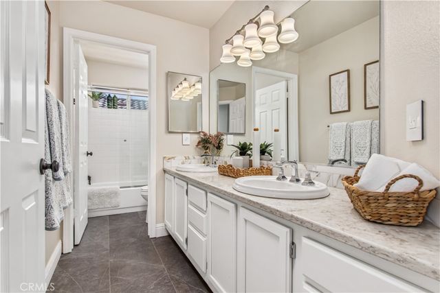 23887 Via De Gema Linda, Murrieta, CA 92562