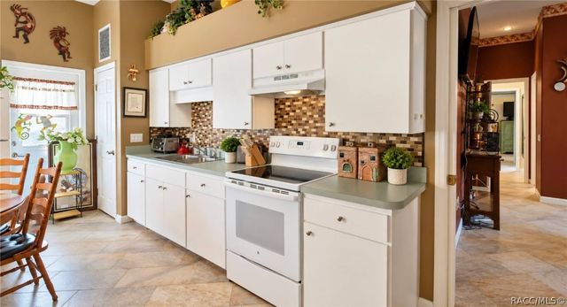 5463 N Allamandra Drive, Beverly Hills, FL 34465