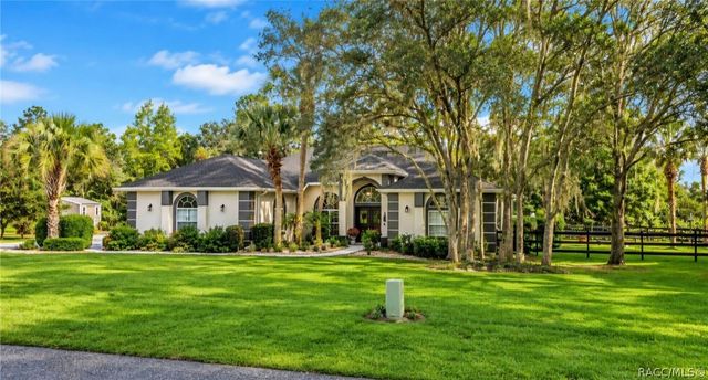 5463 N Allamandra Drive, Beverly Hills, FL 34465