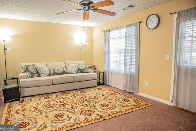 5800 Union Walk Drive, Union City, GA 30291