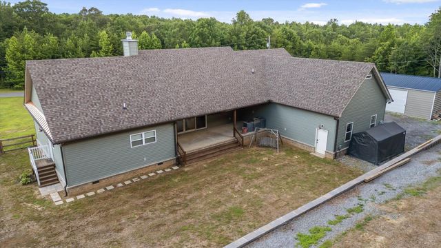 406 Green Brier Lane, Dunlap, TN 37327