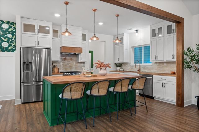 406 Green Brier Lane, Dunlap, TN 37327