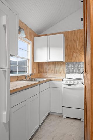 406 Green Brier Lane, Dunlap, TN 37327