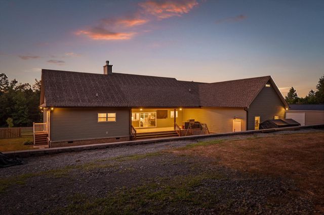 406 Green Brier Lane, Dunlap, TN 37327