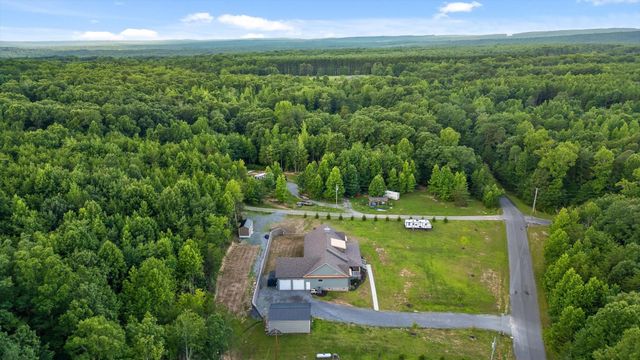 406 Green Brier Lane, Dunlap, TN 37327