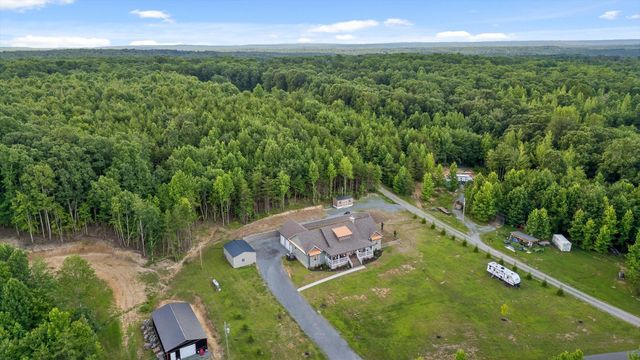 406 Green Brier Lane, Dunlap, TN 37327