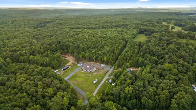 406 Green Brier Lane, Dunlap, TN 37327