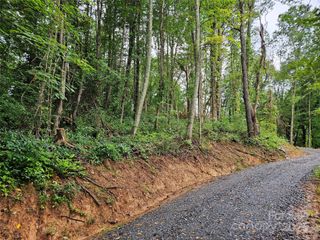 000 Dolan Road 2, Waynesville, NC 28786