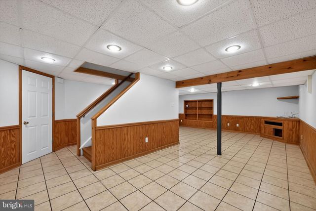 18 TENBY CHASE DR, Voorhees, NJ 08043