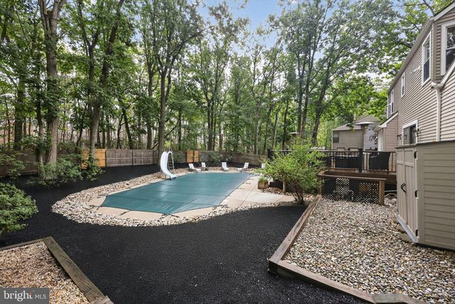 18 TENBY CHASE DR, Voorhees, NJ 08043