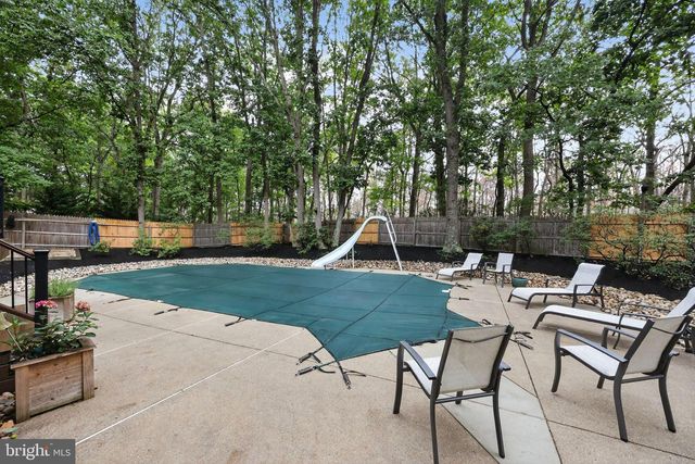 18 TENBY CHASE DR, Voorhees, NJ 08043