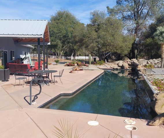 33477 Cottontail, Auberry, CA 93602