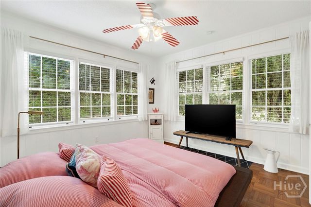 4 Club Circle, Savannah, GA 31406