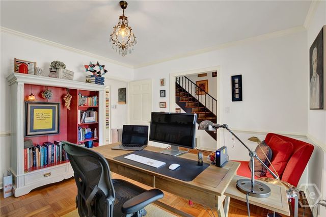 4 Club Circle, Savannah, GA 31406