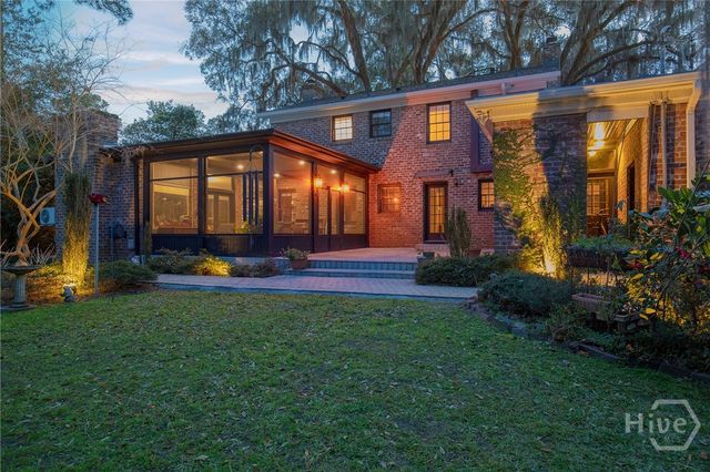 4 Club Circle, Savannah, GA 31406