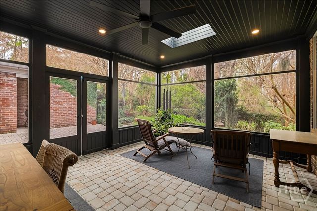 4 Club Circle, Savannah, GA 31406