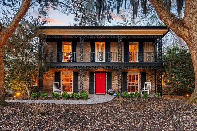 4 Club Circle, Savannah, GA 31406