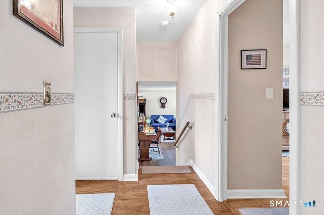 52 Robin Lane, Fairfield, CT 06824