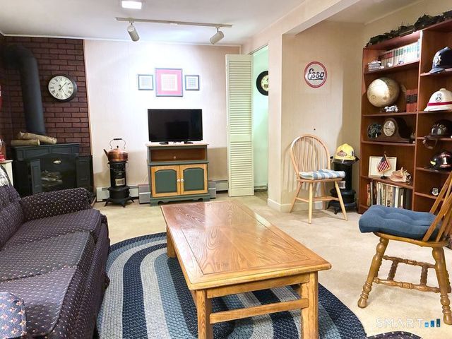 52 Robin Lane, Fairfield, CT 06824