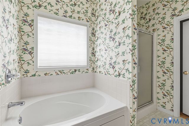 8825 Torrey Pines Dr, Chesterfield, VA 23832