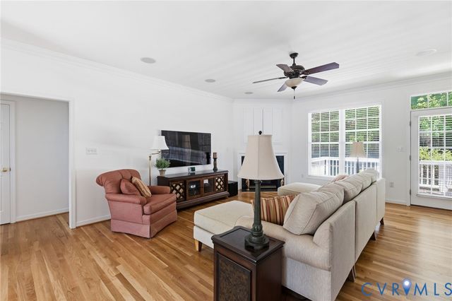 8825 Torrey Pines Dr, Chesterfield, VA 23832